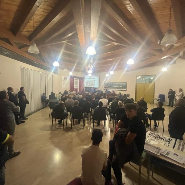 Settimo giorno di sciopero della fame in Sicilia. Oltre cento persone all’atto costitutivo della Rete.
