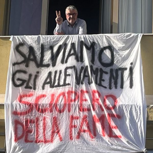 Sesto giorno di sciopero della fame. Si aggiungono altri. Questa sera Assemblea in Sicilia
